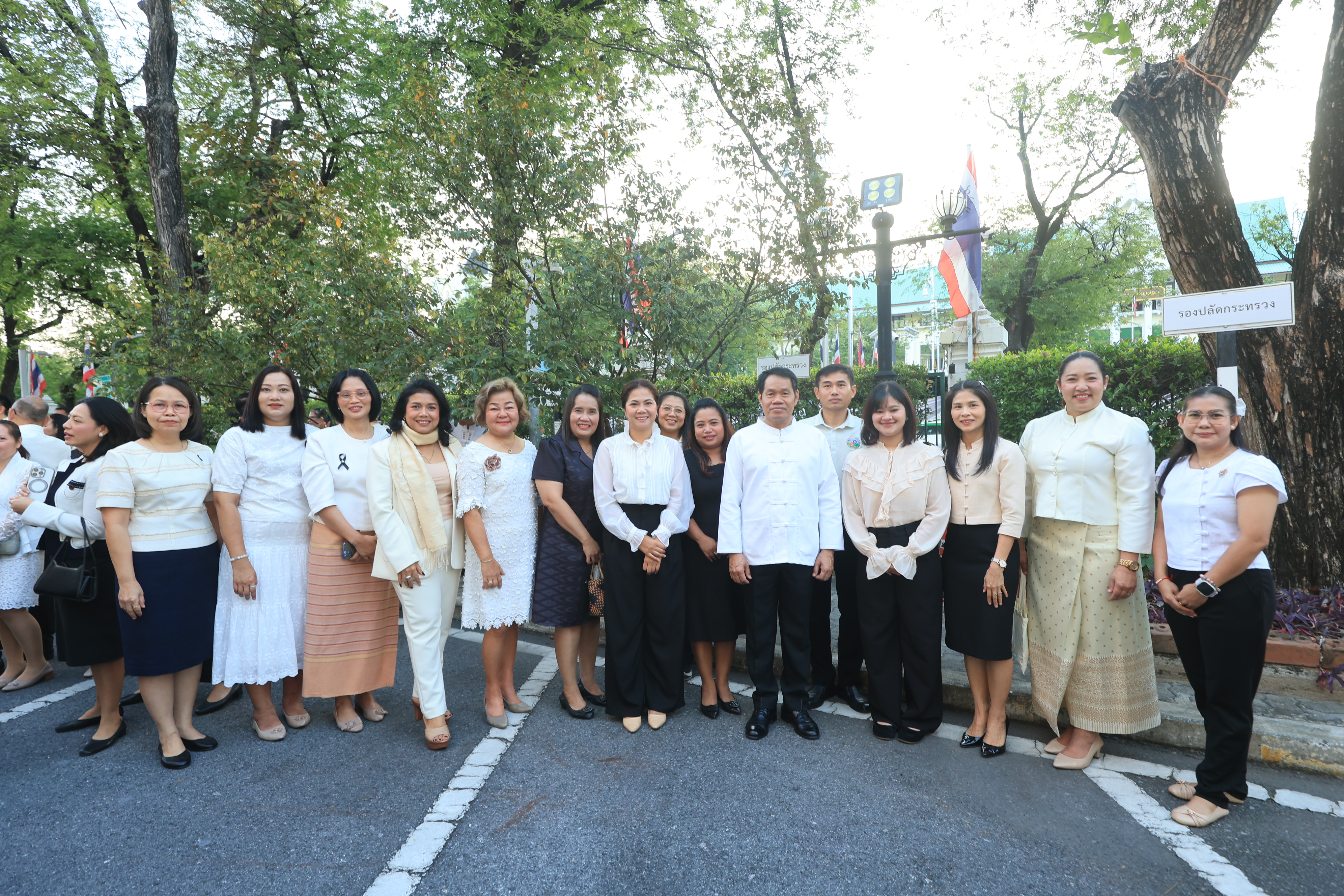 title - ส.ป.ก. ร่วมพิธีทำบุญตักบาตรของกระทรวงเกษตรและสหกรณ์ พร้อมสวัสดีปีใหม่ผู้บริหารกระทรวงเกษตรและสหกรณ์เนื่องในเทศกาลปีใหม่ พุทธศักราช 2569